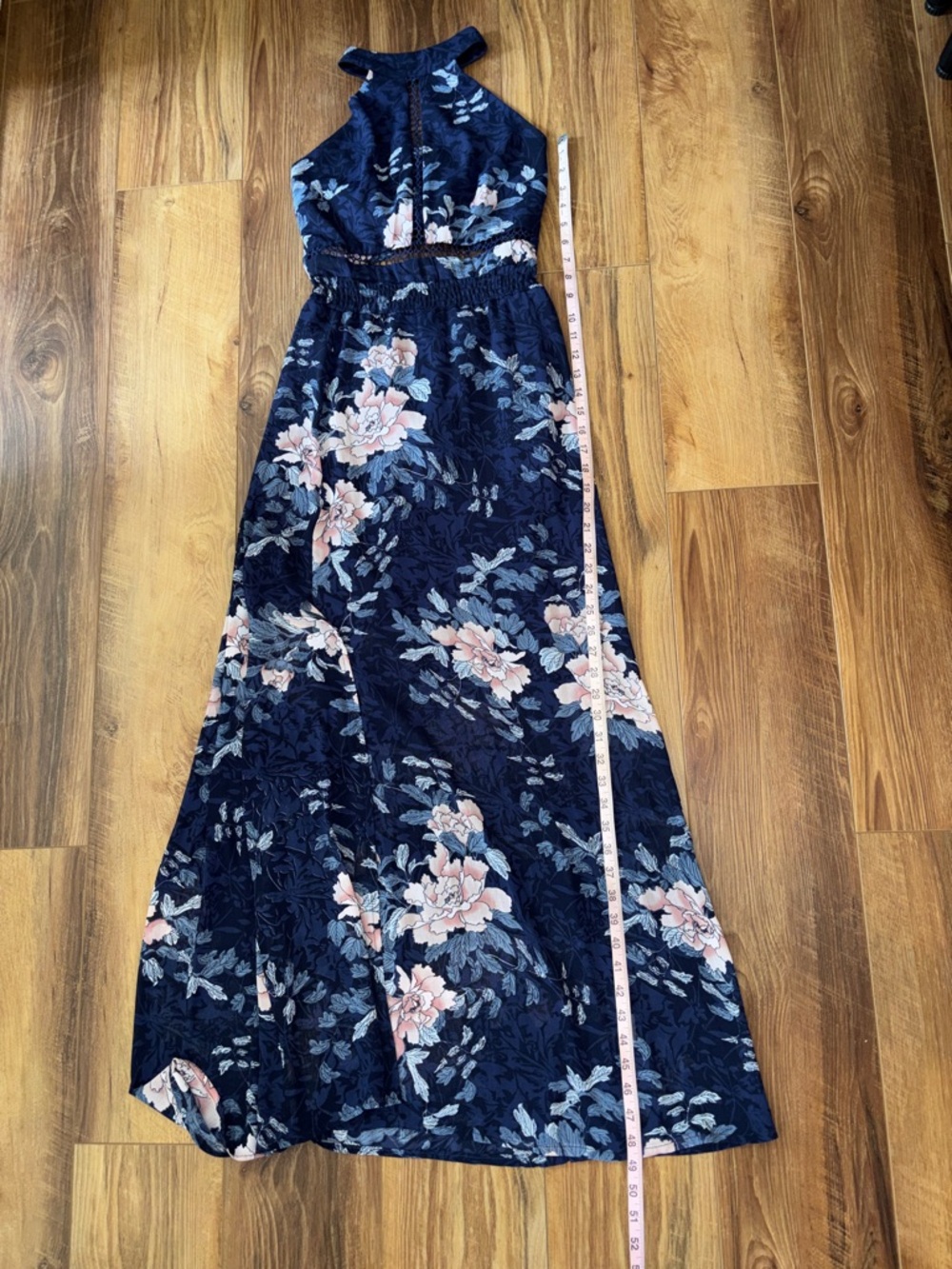 5/$25🌼 Navy Floral Halter Maxi Dress with Slit perfect for summer wedding - Picture 9 of 13